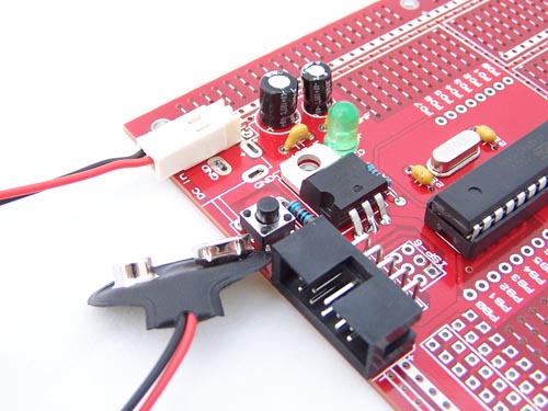 5 Ways to power an AVR 28 pin board 5 Ways to power an AVR 28 pin board