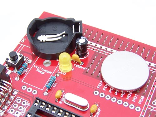 5 Ways to power an AVR 28 pin board 5 Ways to power an AVR 28 pin board